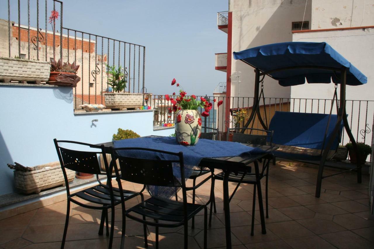 Casa Vacanze Aloha Giardini Naxos Bagian luar foto