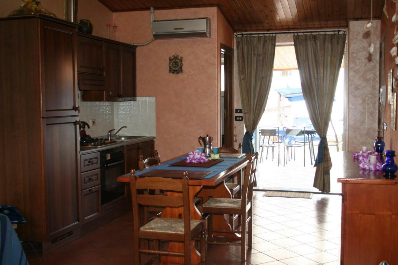 Casa Vacanze Aloha Giardini Naxos Bagian luar foto