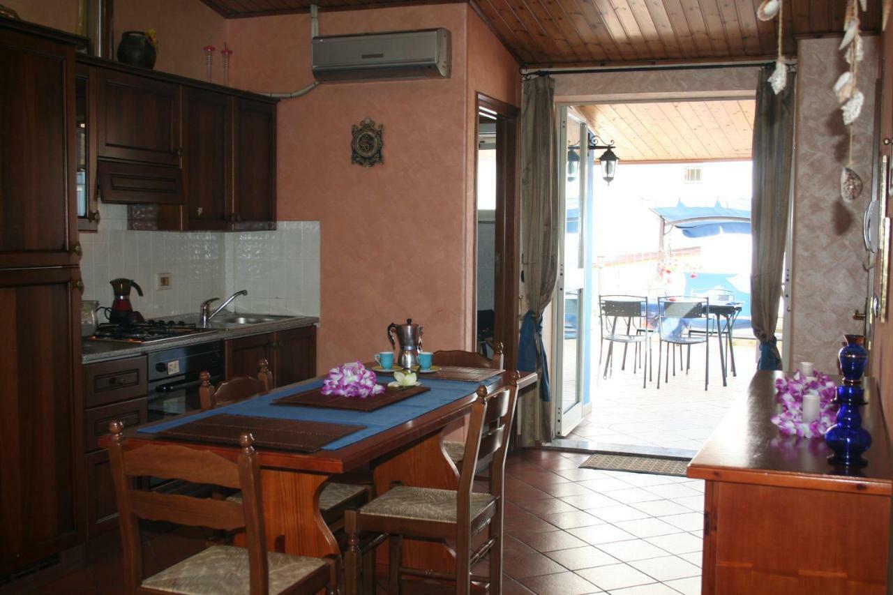 Casa Vacanze Aloha Giardini Naxos Bagian luar foto